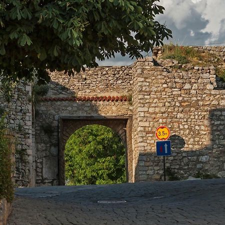 Upper Gate Apartments Ohrid Bagian luar foto